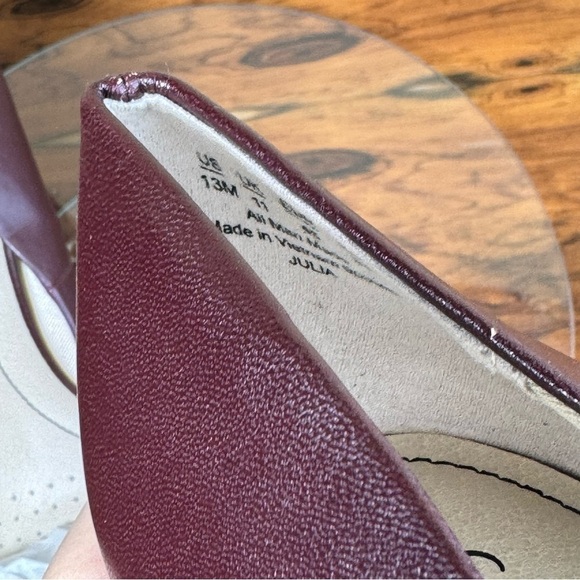 LifeStride Julia Platform Pump - Pinot Noir Burgundy - Picture 14 of 16